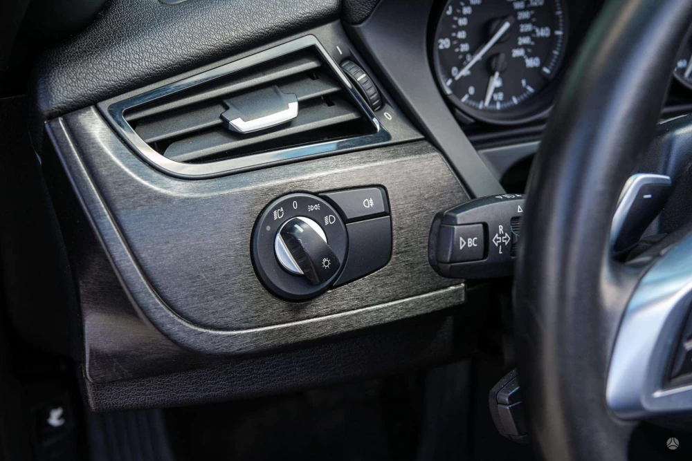 2015 BMW Z4 – nuotrauka 38