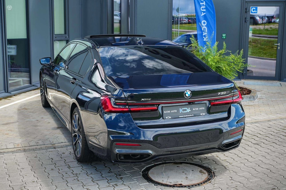 2021 BMW 730 – nuotrauka 10