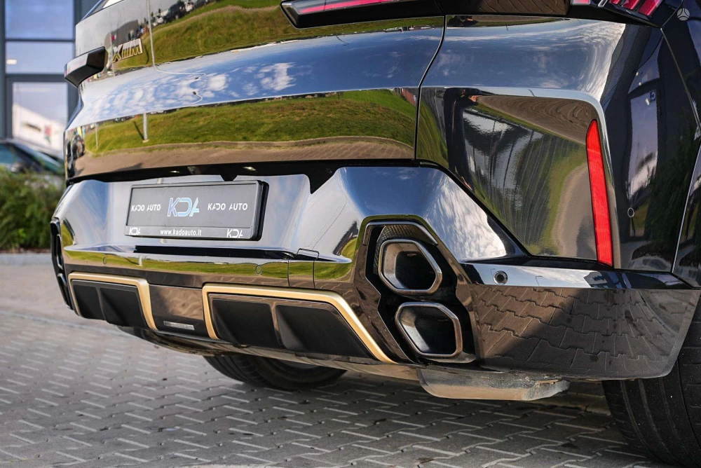 2023 BMW XM – nuotrauka 12