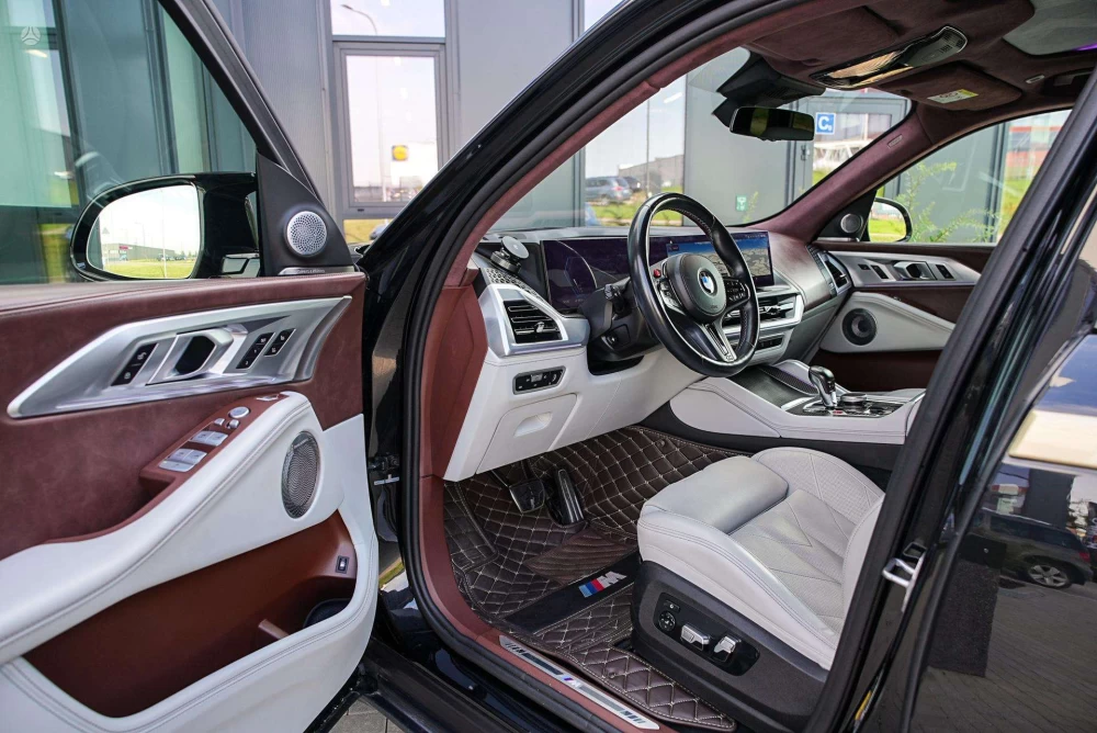 2023 BMW XM – nuotrauka 29