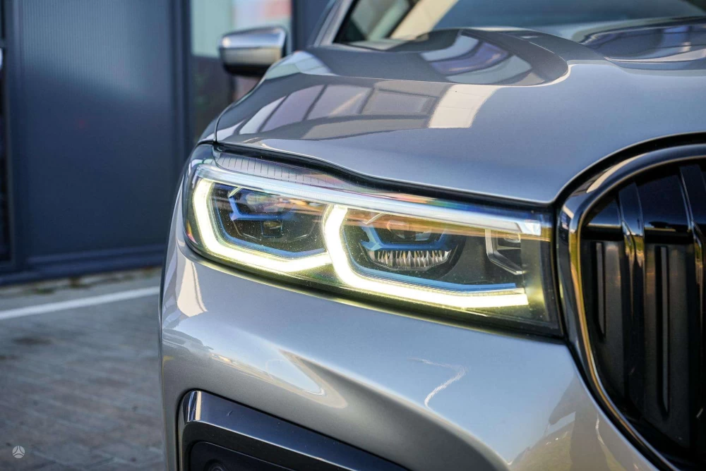 2020 BMW 730 – nuotrauka 5