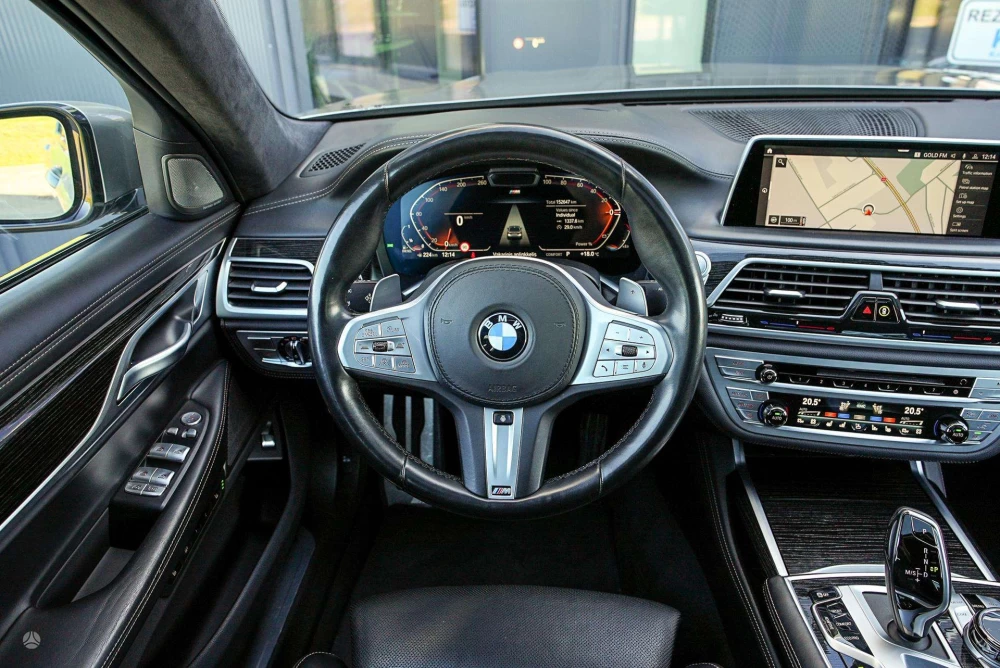 2020 BMW 730 – nuotrauka 14