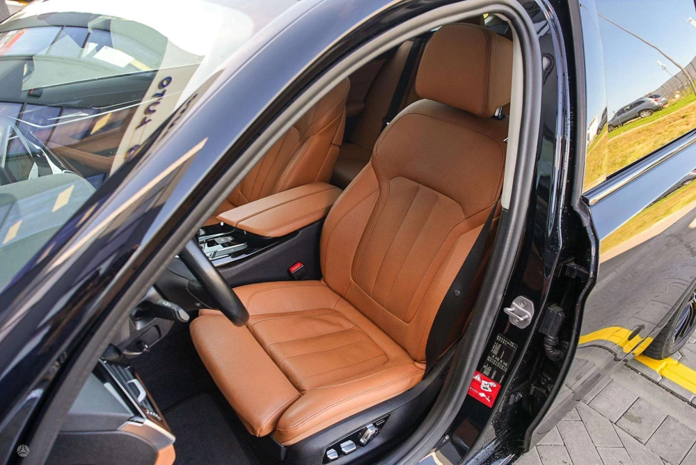 2018 BMW 525 – nuotrauka 23