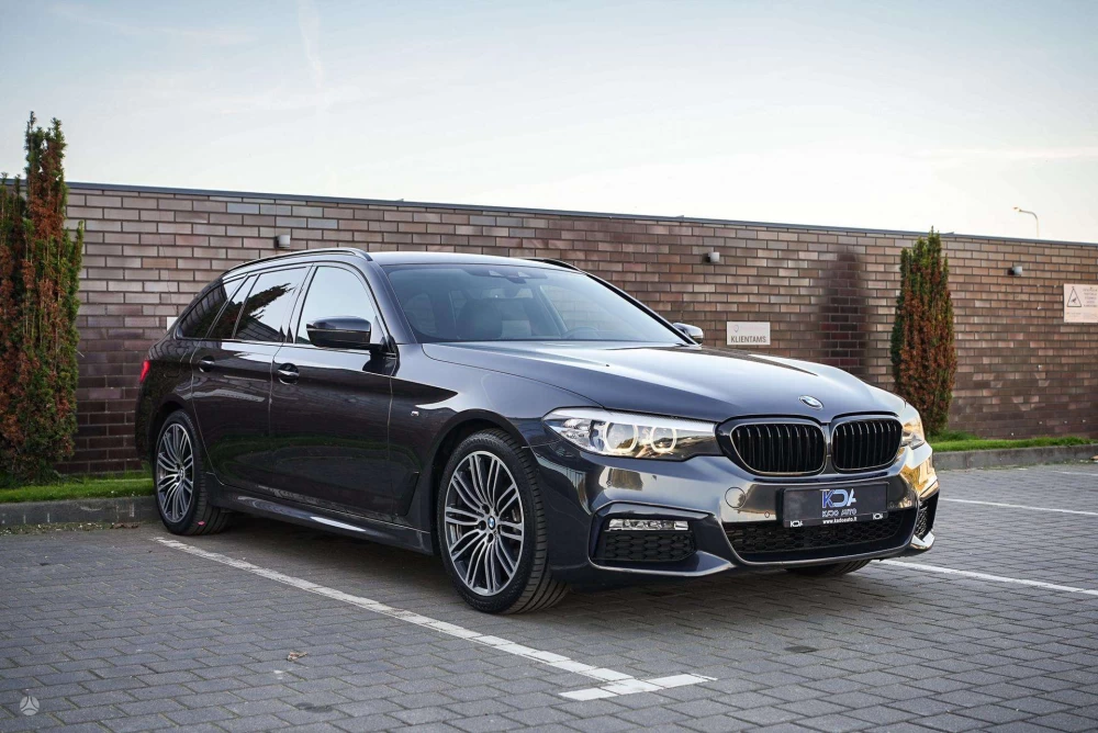 2018 BMW 520 – nuotrauka 1