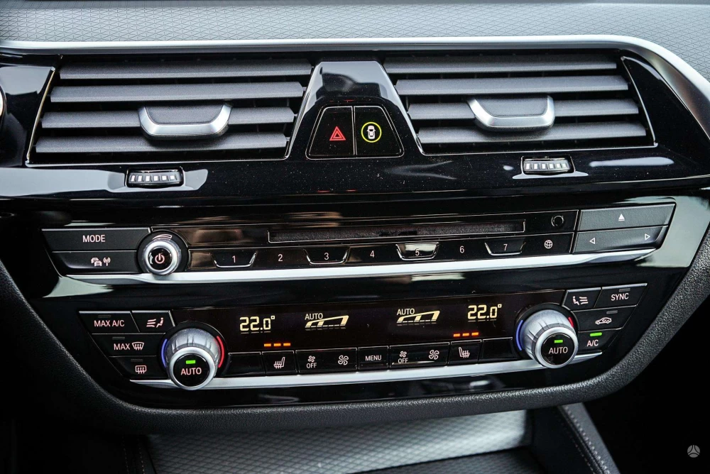 2018 BMW 520 – nuotrauka 17