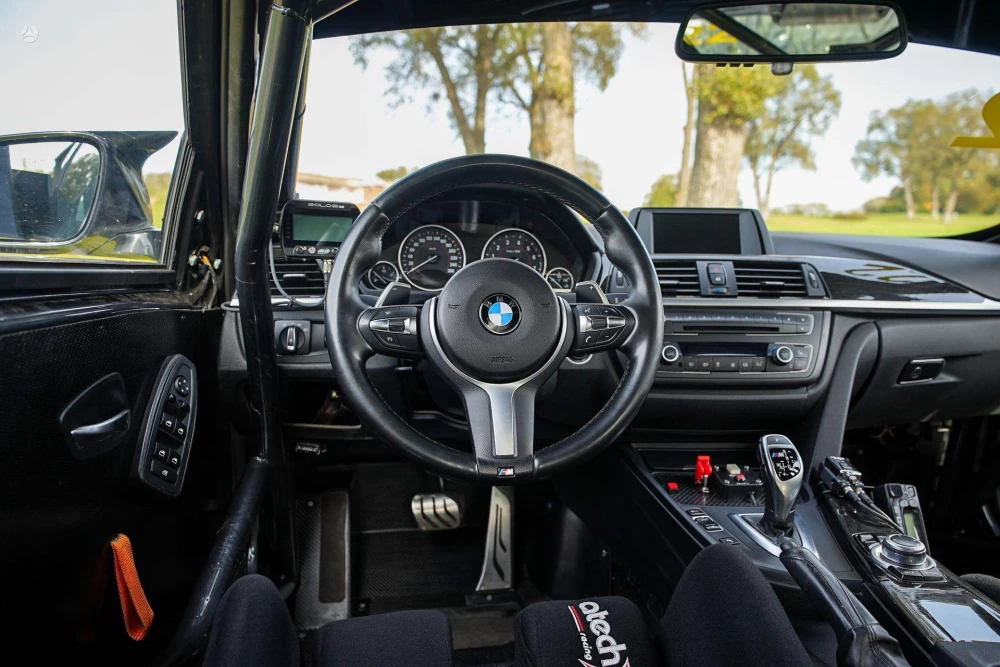 2015 BMW 335 – nuotrauka 17