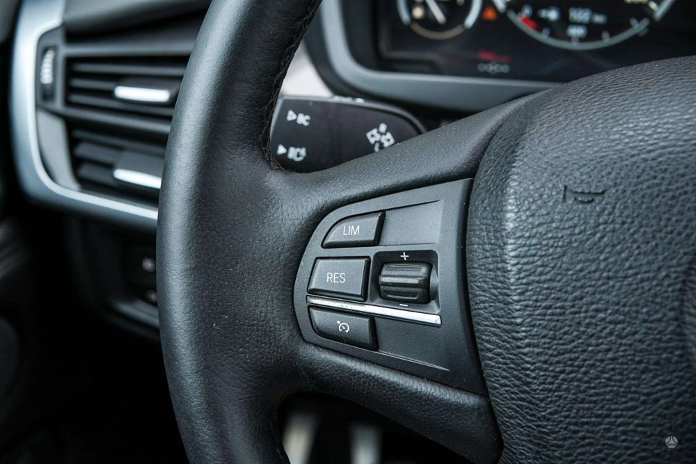 2016 BMW X5 – nuotrauka 28