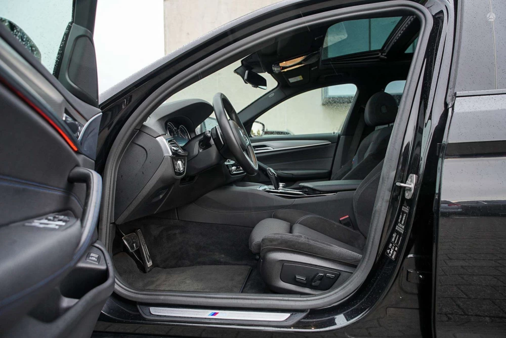 2017 BMW 530 – nuotrauka 23
