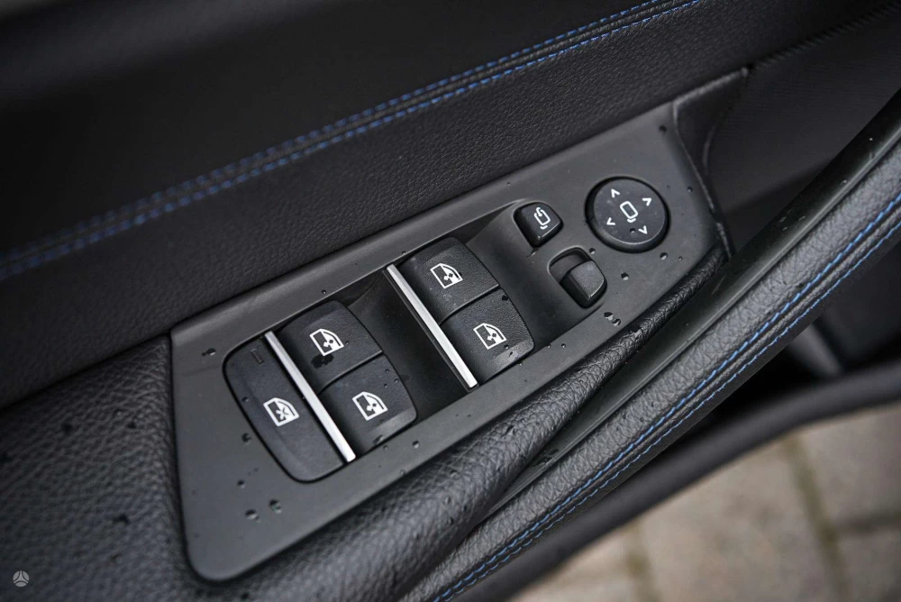 2017 BMW 530 – nuotrauka 32