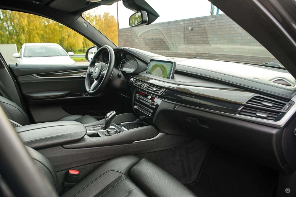 2015 BMW X6 – nuotrauka 40
