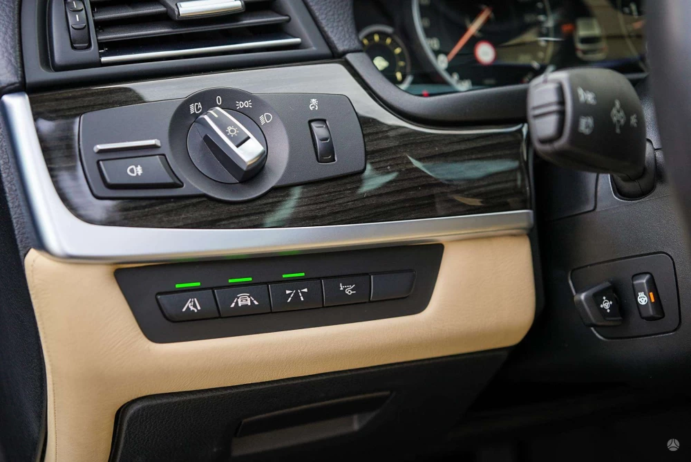 2014 BMW 535 – nuotrauka 31