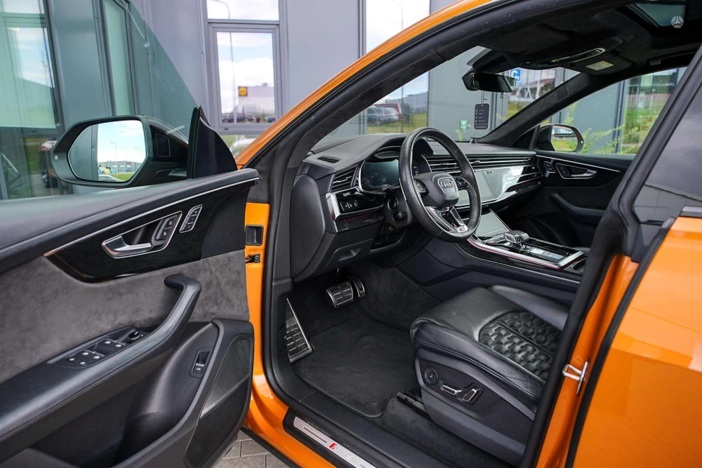 2020 Audi RS Q8 – nuotrauka 27