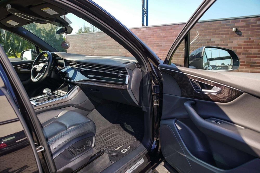 2021 Audi Q7 – nuotrauka 43