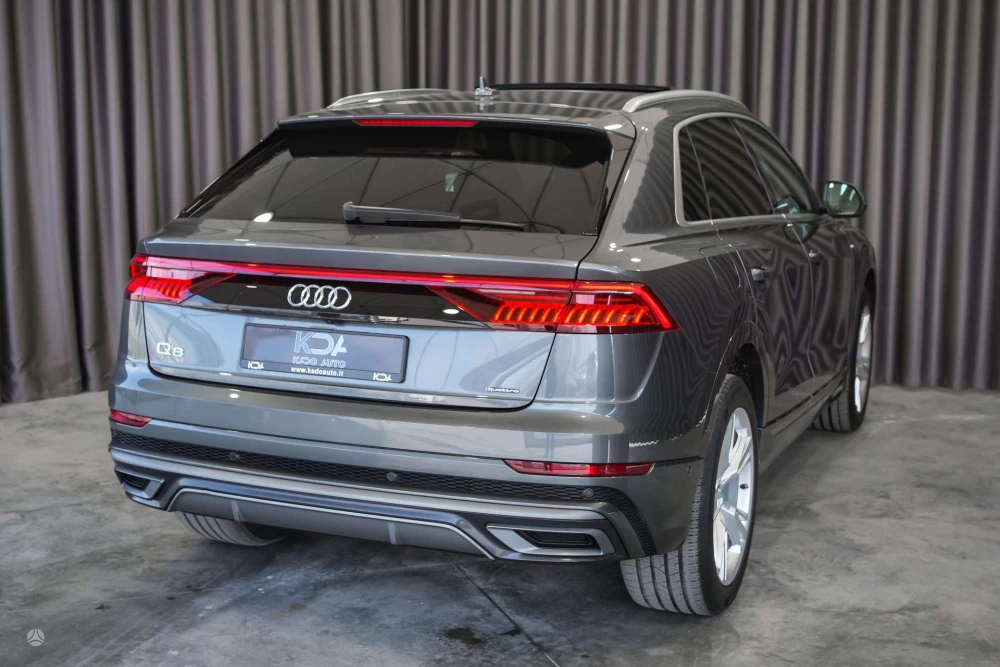 2019 Audi Q8 – nuotrauka 12