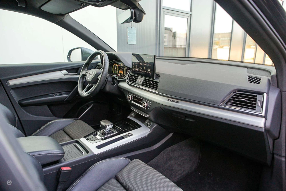 2021 Audi Q5 Sportback – nuotrauka 38