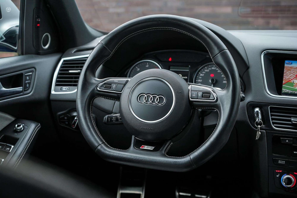 2016 Audi SQ5 – nuotrauka 15