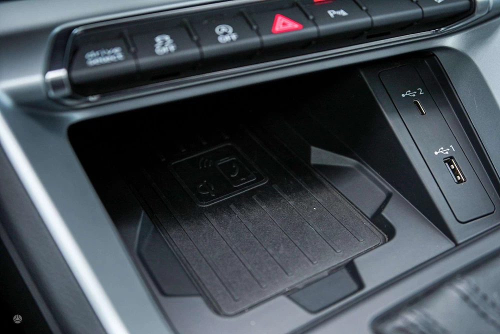 2020 Audi Q3 – nuotrauka 20