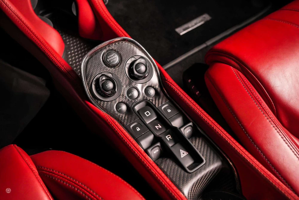 2016 Mclaren 570S – nuotrauka 31