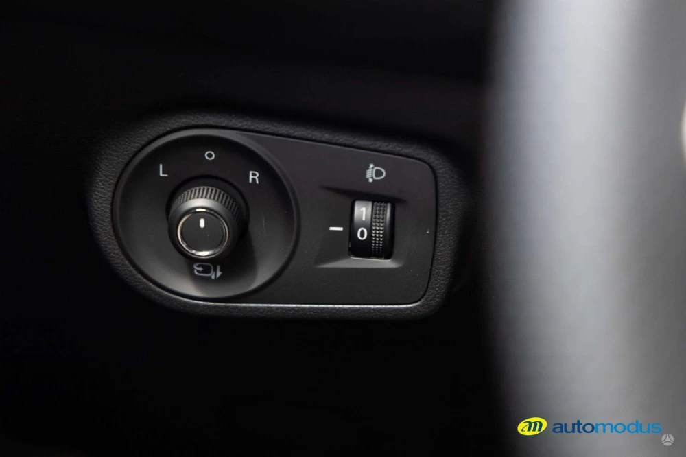 2025 MG ZS – nuotrauka 21