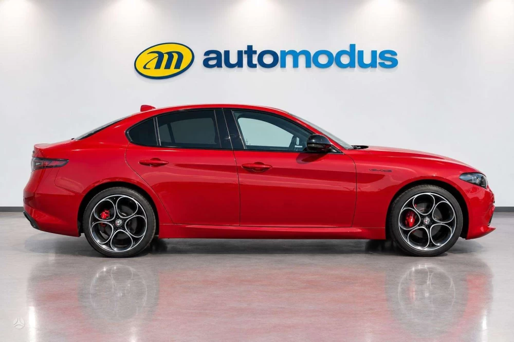 2023 Alfa Romeo Giulia – nuotrauka 6