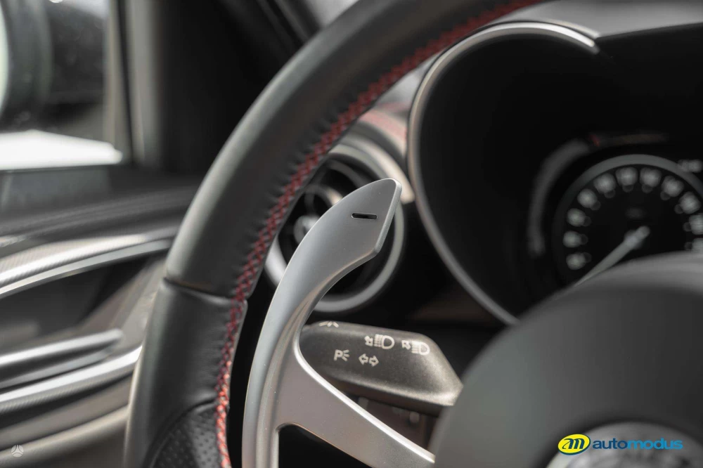 2023 Alfa Romeo Giulia – nuotrauka 22