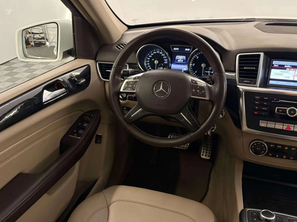 2014 Mercedes-Benz ML350 – nuotrauka 17