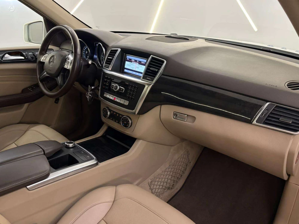 2014 Mercedes-Benz ML350 – nuotrauka 20