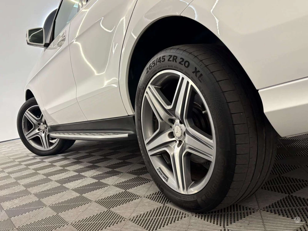 2014 Mercedes-Benz ML350 – nuotrauka 27
