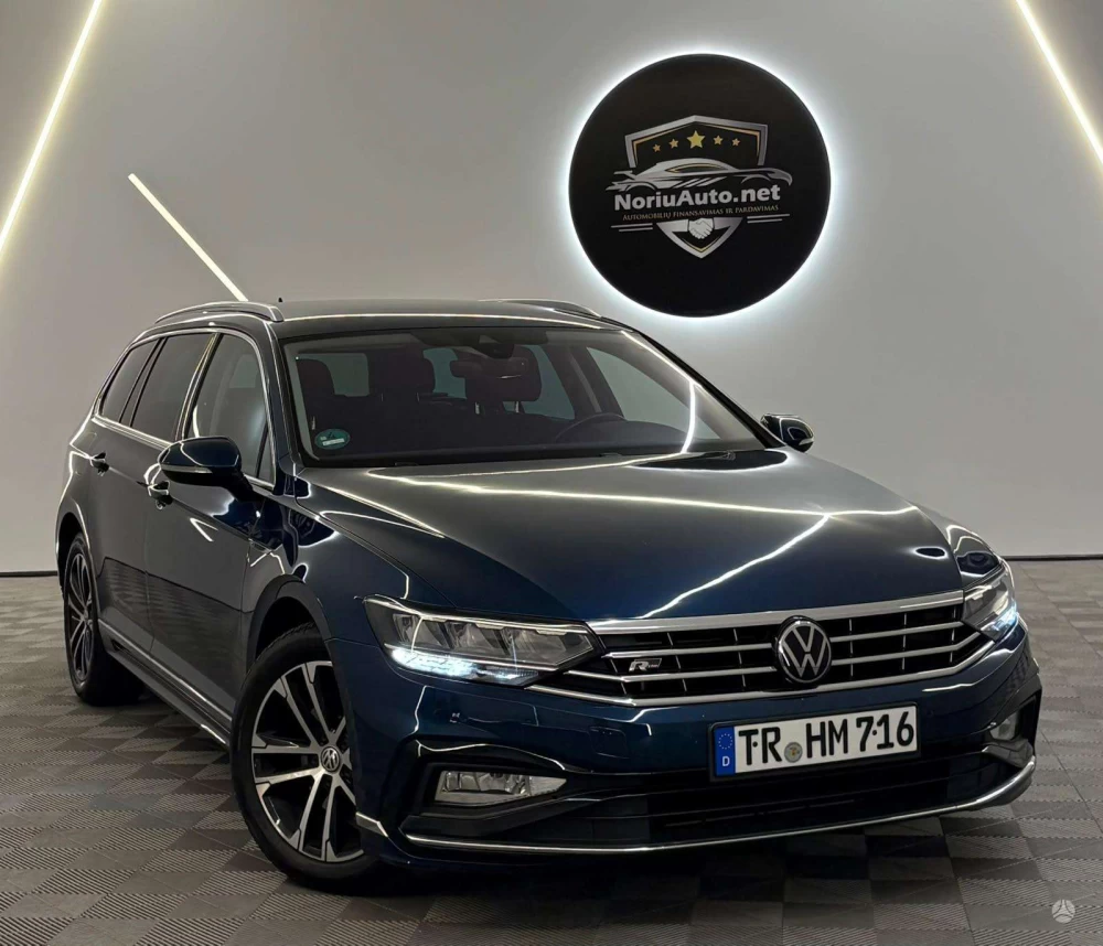 2019 Volkswagen Passat – nuotrauka 1