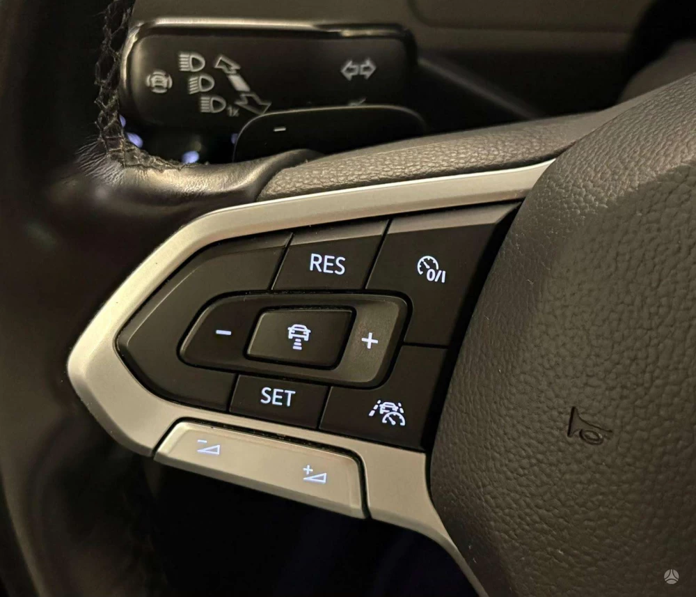 2019 Volkswagen Passat – nuotrauka 9