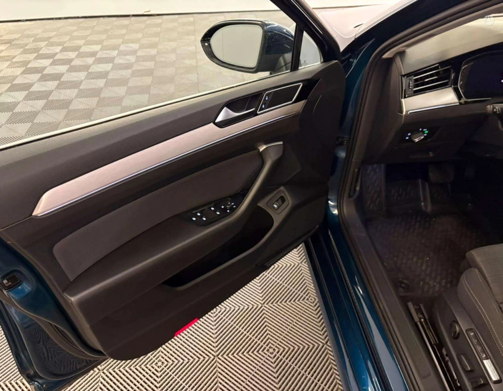 2019 Volkswagen Passat – nuotrauka 24