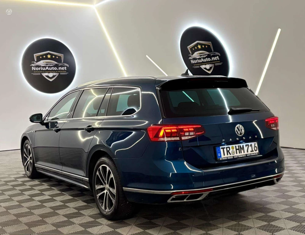 2019 Volkswagen Passat – nuotrauka 32