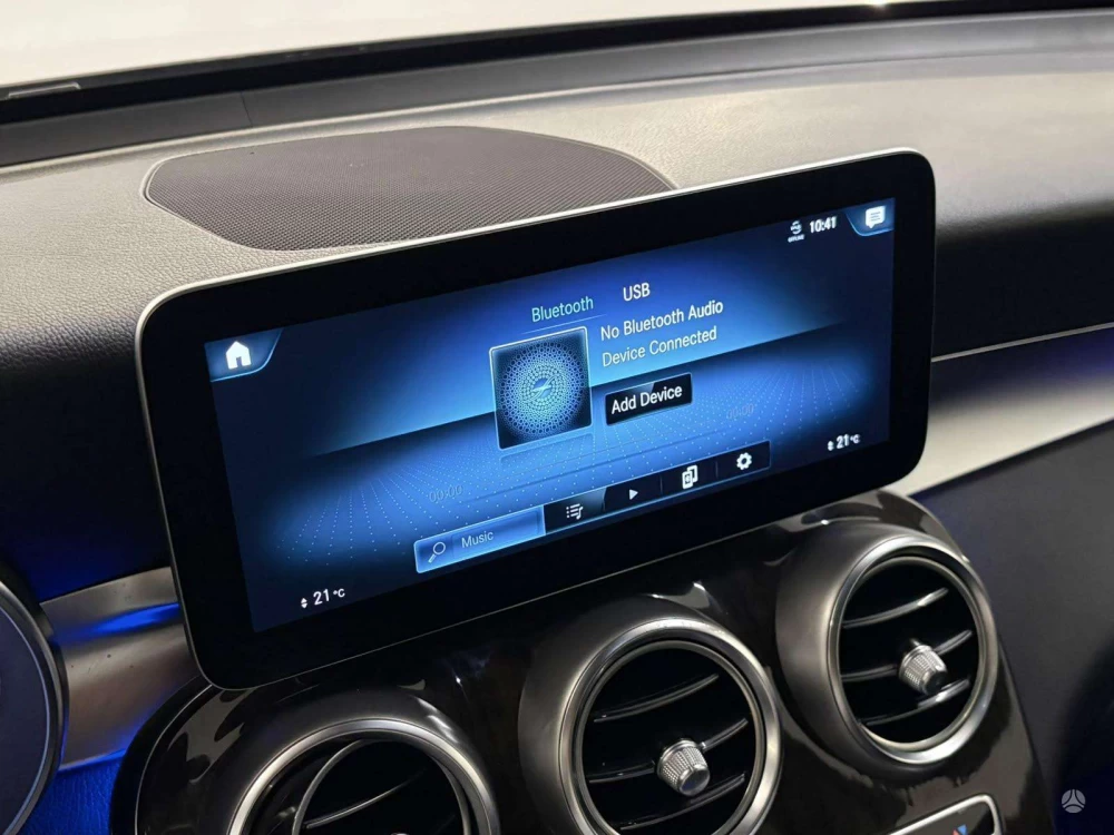 2020 Mercedes-Benz GLC300 – nuotrauka 11