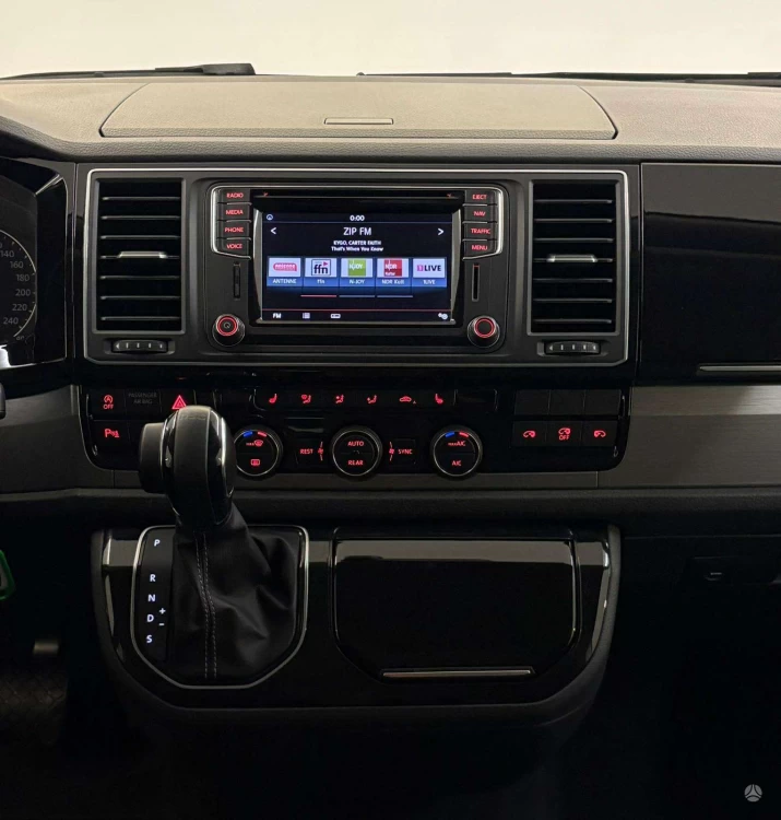 2017 Volkswagen Multivan – nuotrauka 19