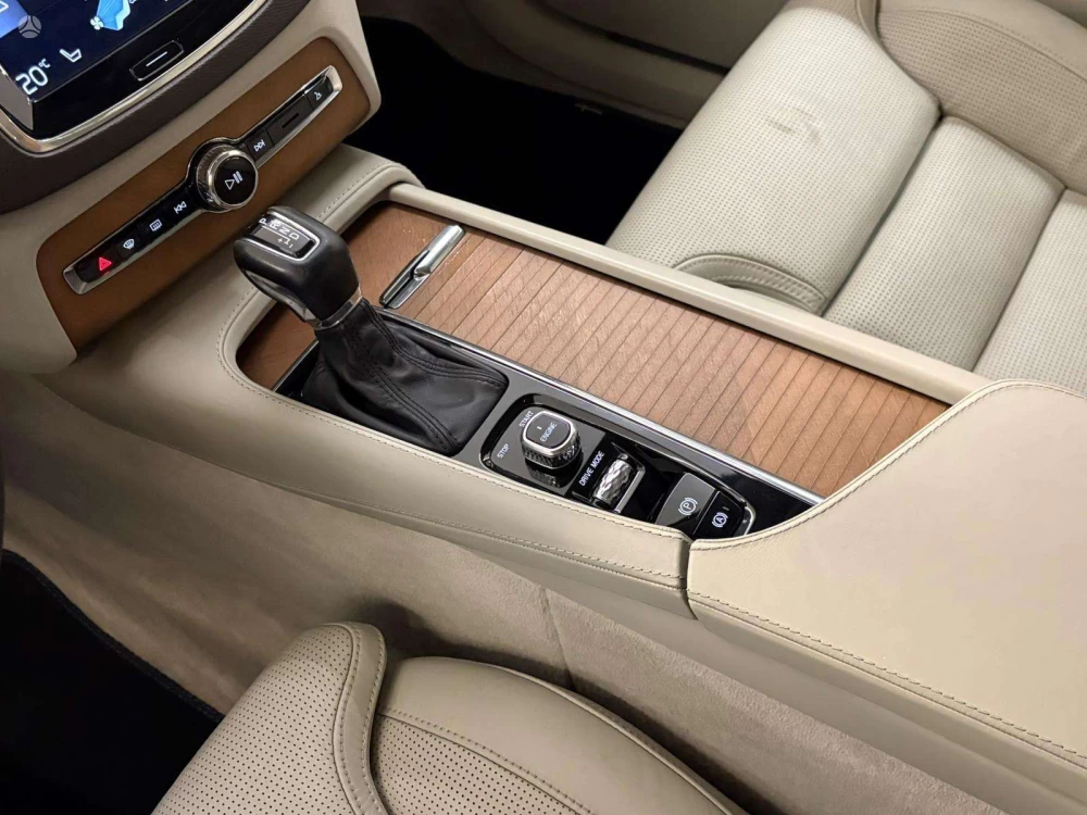 2015 Volvo XC90 – nuotrauka 3