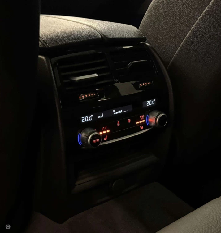 2018 BMW 540 – nuotrauka 26