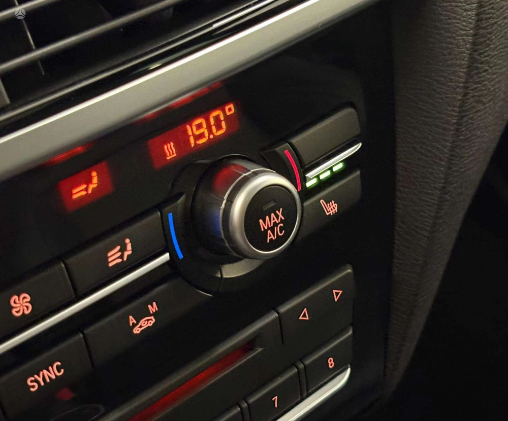 2016 BMW X3 – nuotrauka 34