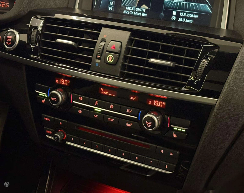 2016 BMW X3 – nuotrauka 38
