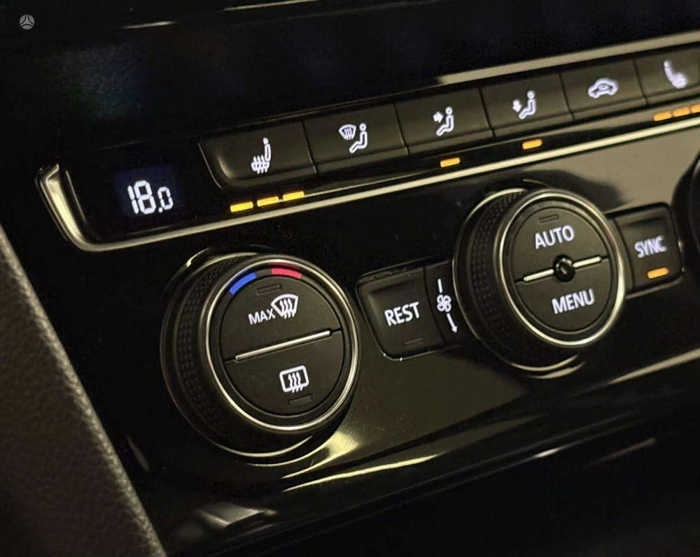 2018 Volkswagen Arteon – nuotrauka 8