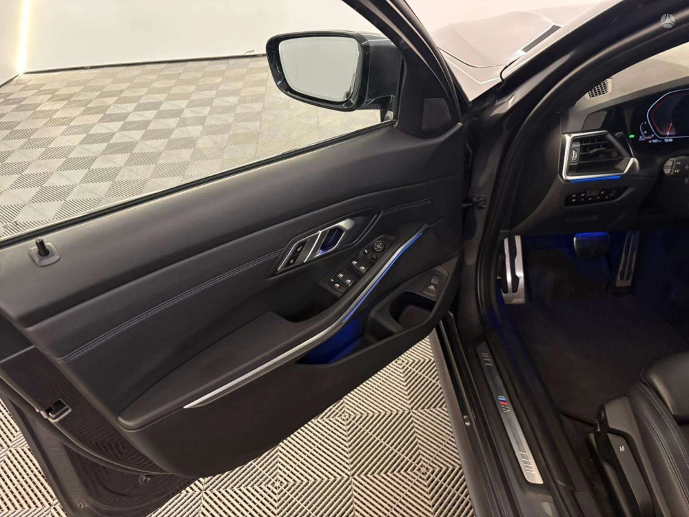 2021 BMW 320 – nuotrauka 26