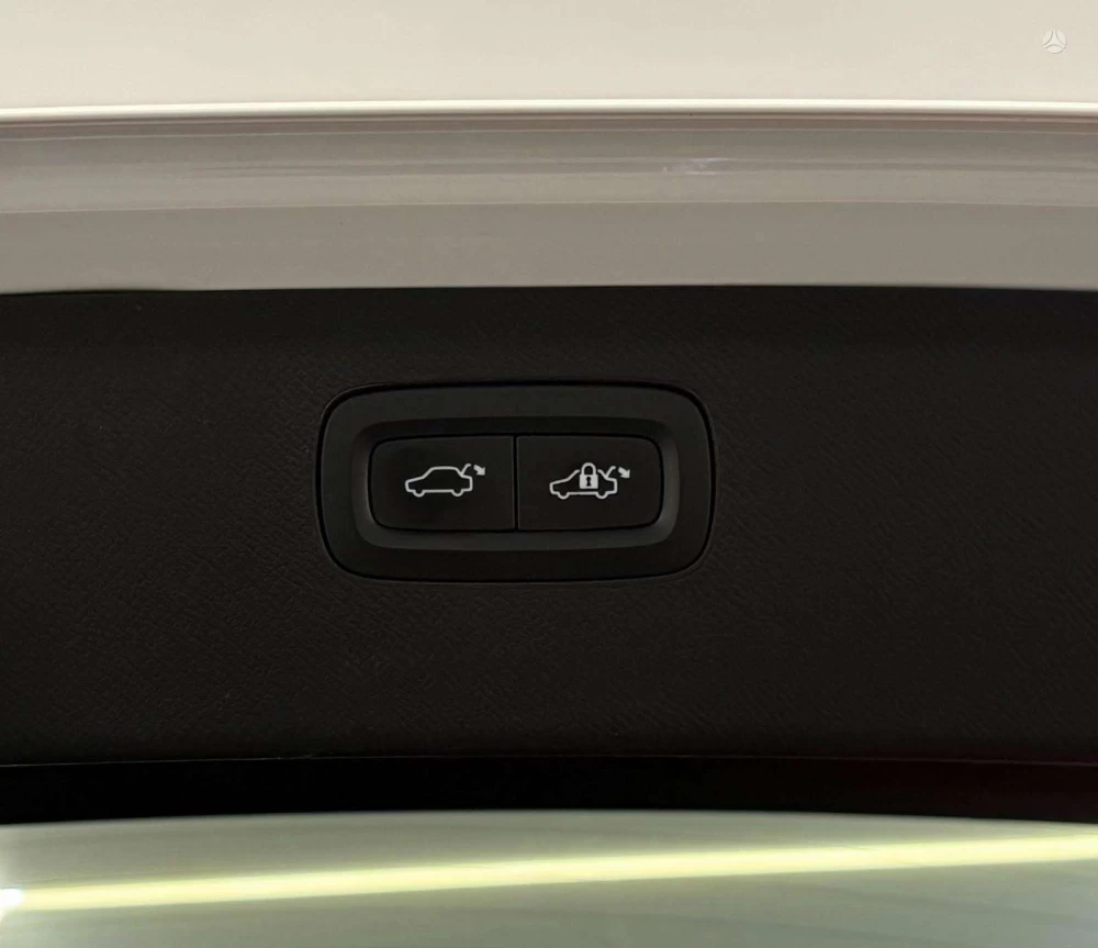 2015 Volvo XC90 – nuotrauka 28