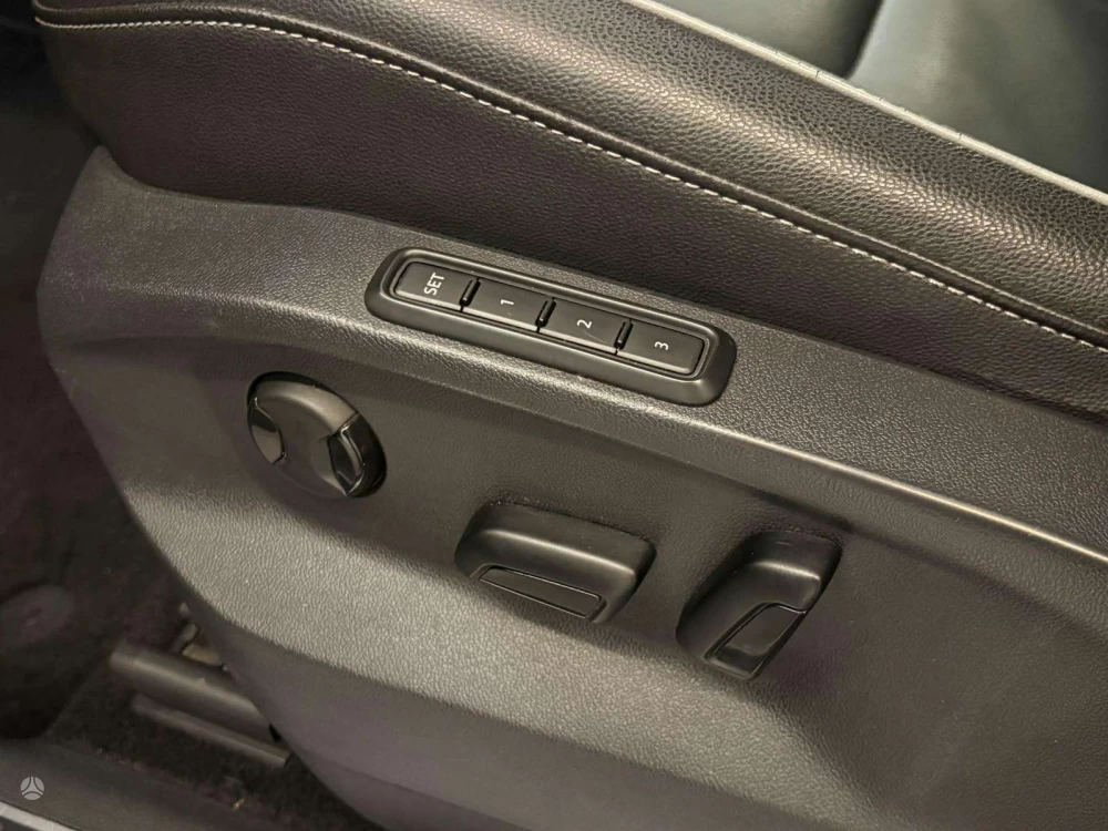 2017 Volkswagen Tiguan – nuotrauka 31