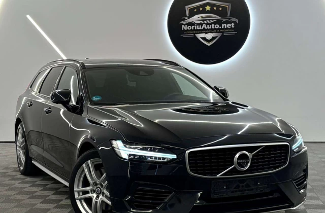 2020 Volvo V90