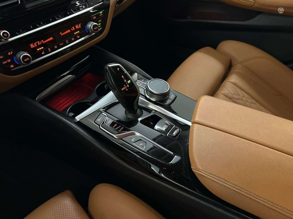 2021 BMW 530 – nuotrauka 3