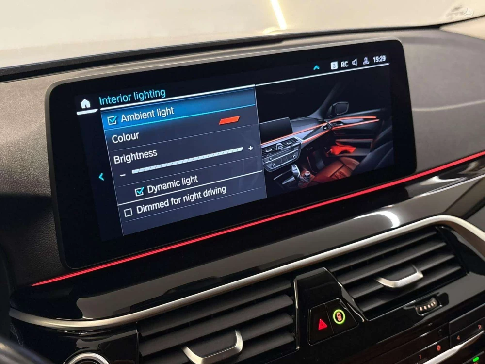 2021 BMW 530 – nuotrauka 9