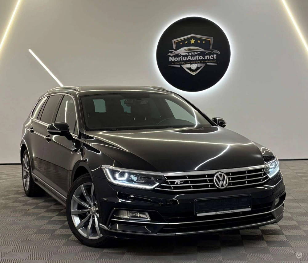 2019 Volkswagen Passat – nuotrauka 1
