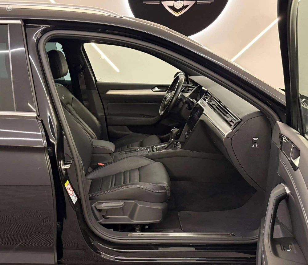 2019 Volkswagen Passat – nuotrauka 19