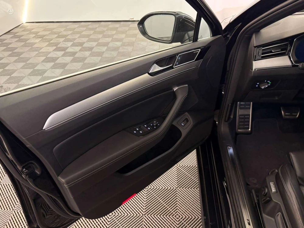 2019 Volkswagen Passat – nuotrauka 25
