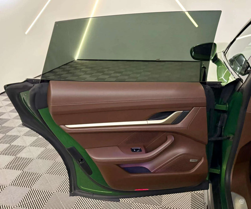 2022 Porsche Taycan – nuotrauka 23