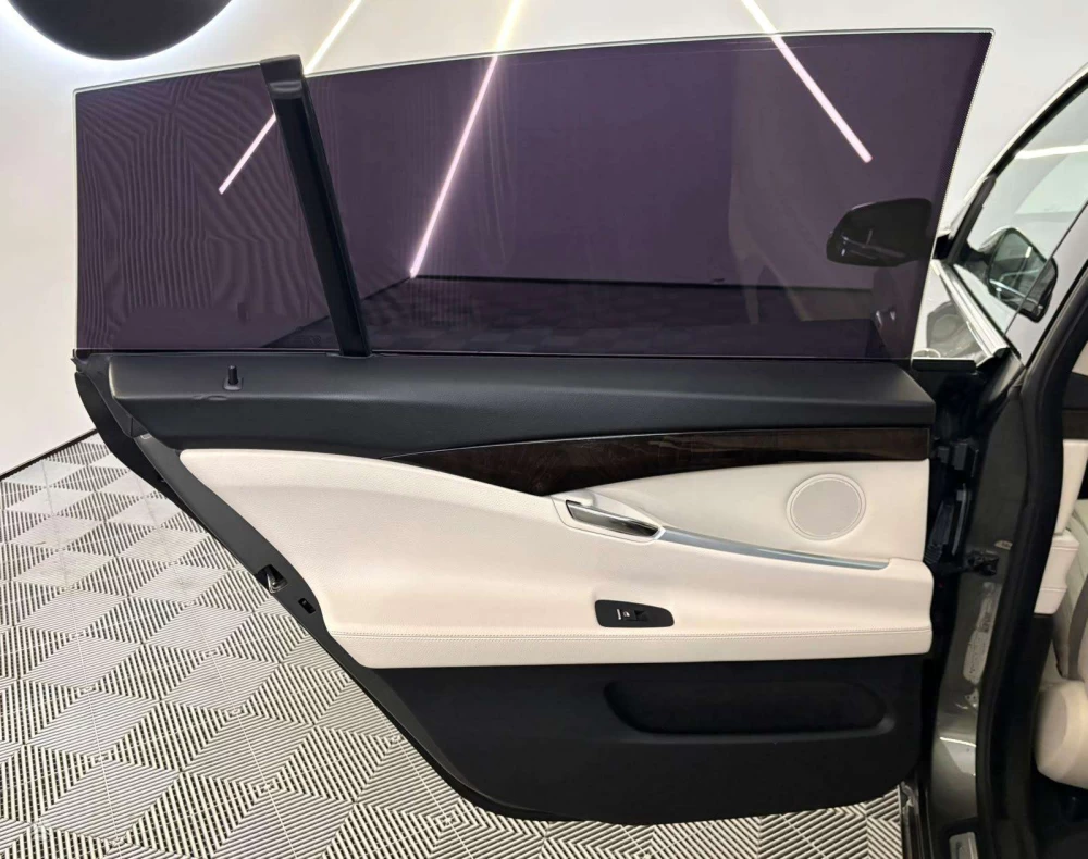 2014 BMW 530 Gran Turismo – nuotrauka 12